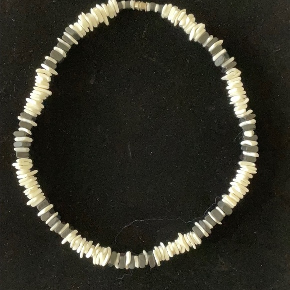 Two Shell Bead Necklaces - Picture 2 of 5